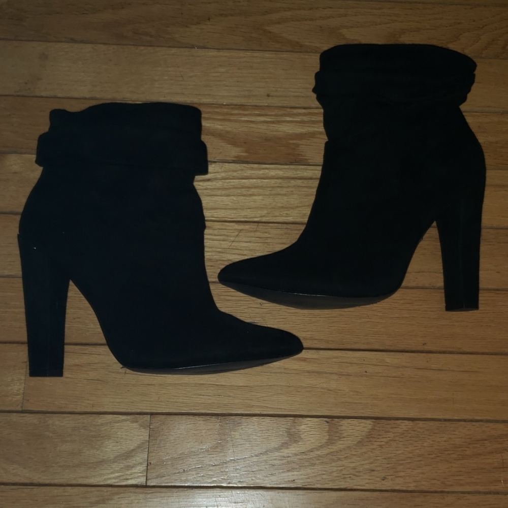 Fashion Nova-Angelina Scrunch Bootie